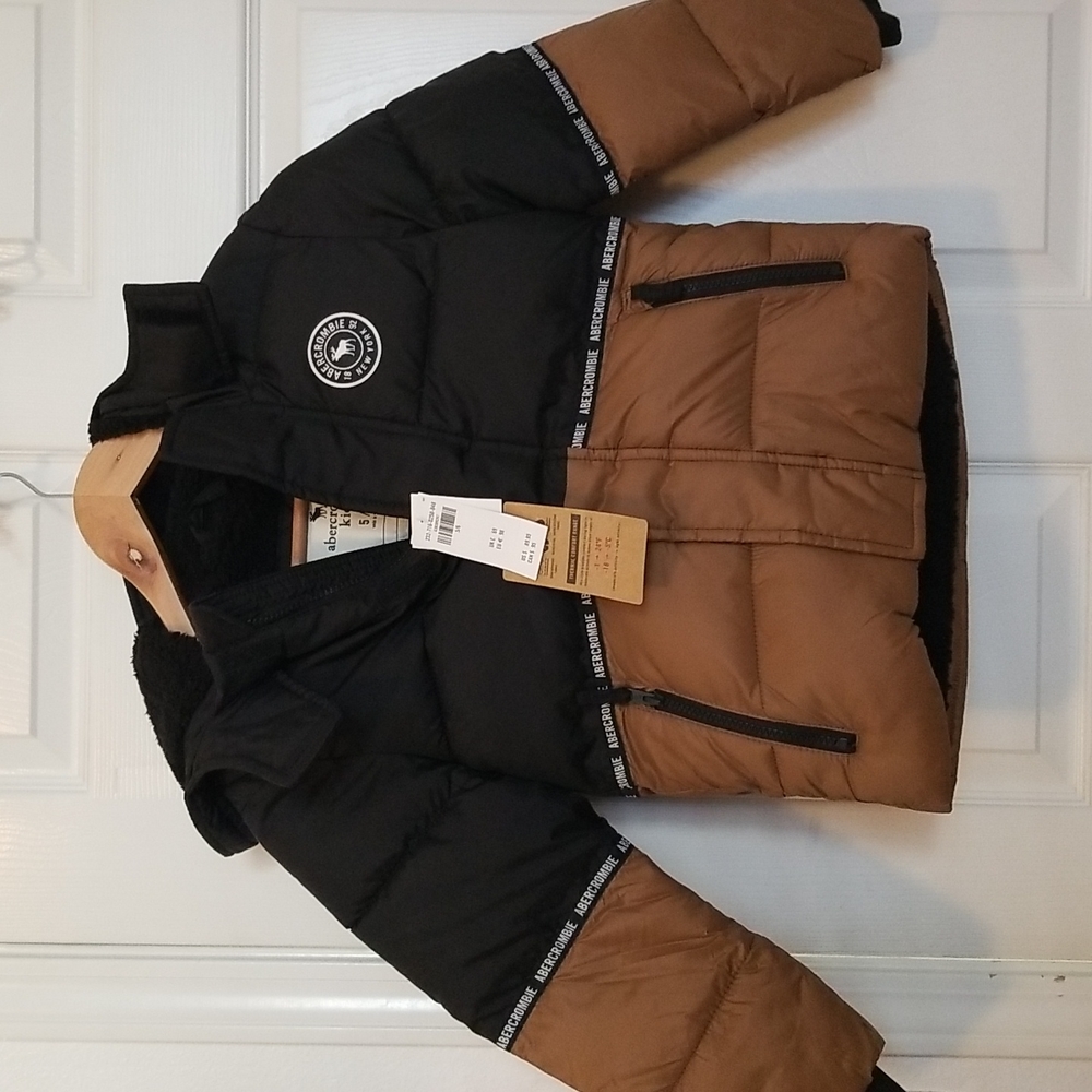 Abercrombie kids essential puffer